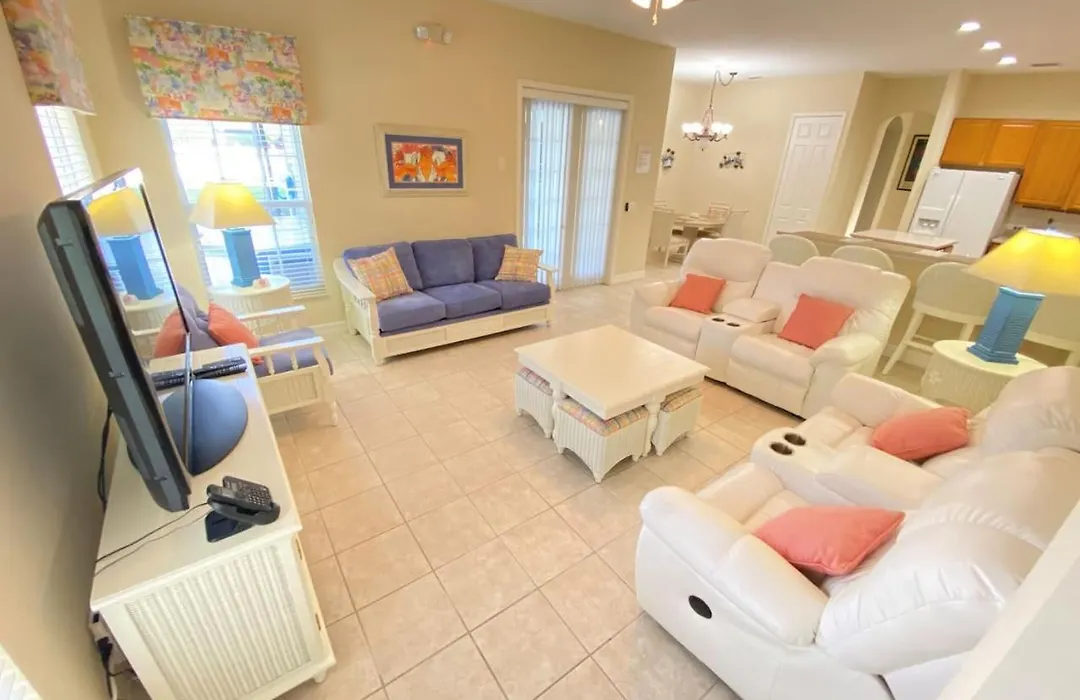 Spacious Family Escape 2 Masters Pool Hot Tub Pool Table & Bbq - 2 Miles Disney-1