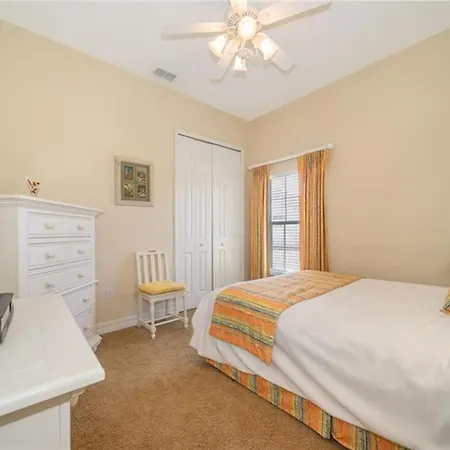 Spacious Family Escape 2 Masters Pool Hot Tub Pool Table & Bbq - 2 Miles Disney-2
